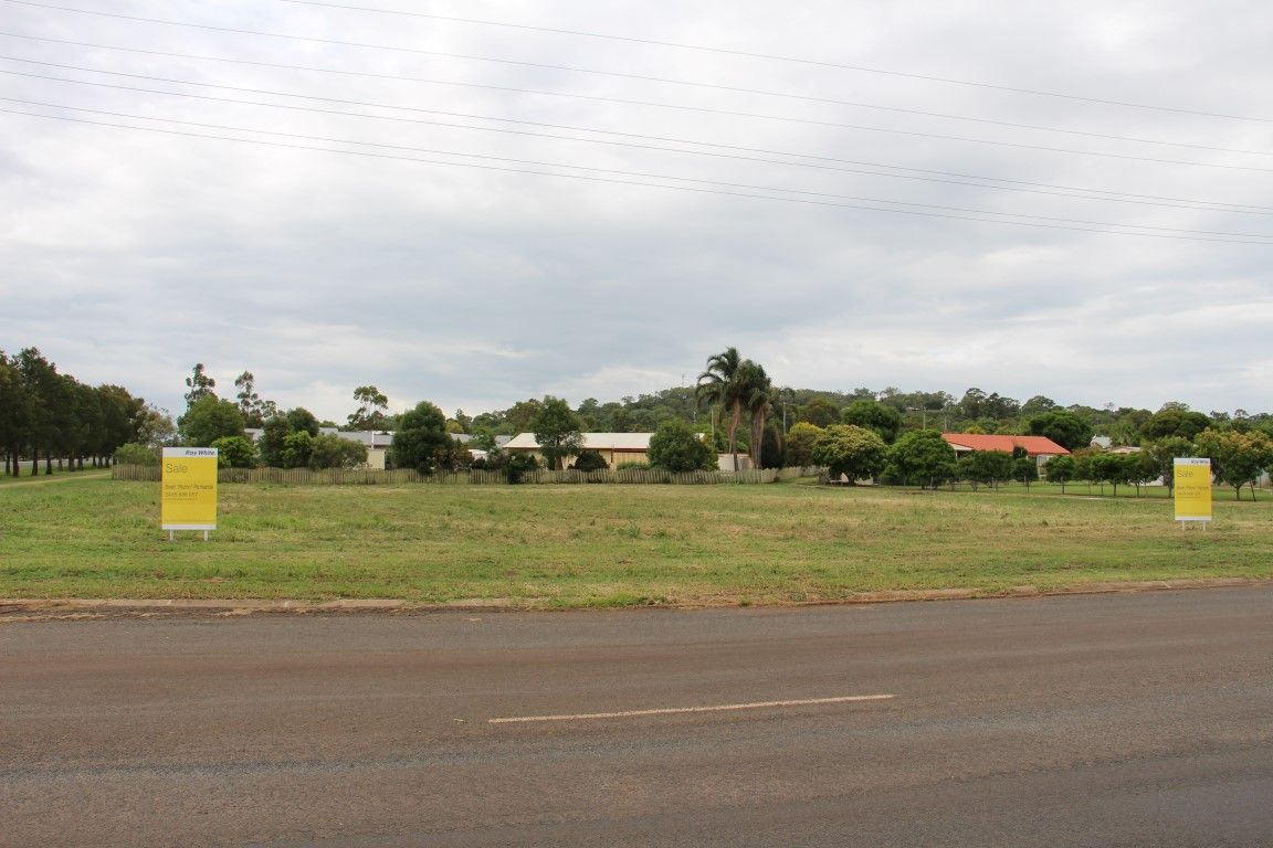 29 Ruby Street, Kingsthorpe QLD 4400