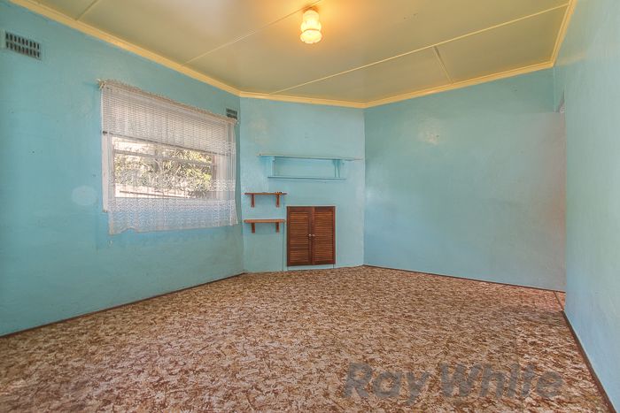 6 Pearce Street, Cardiff, NSW 2285