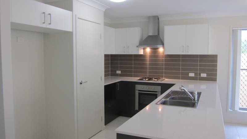 31 Sunstone Court, Logan Reserve, QLD 4133