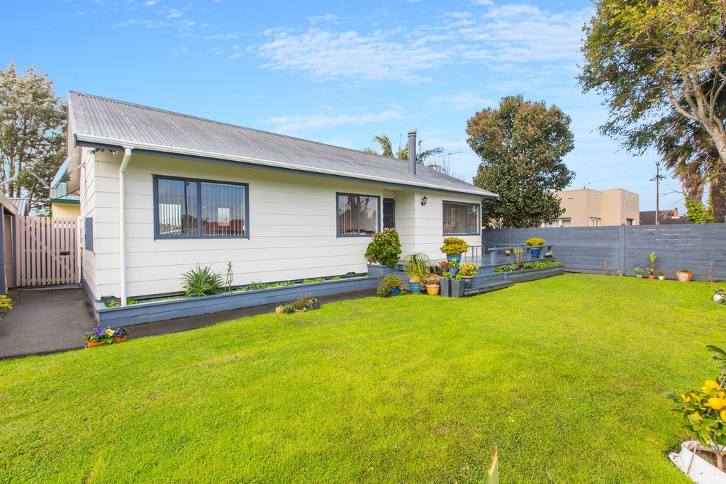 1A Bledisloe Street, Papatoetoe, Manukau City