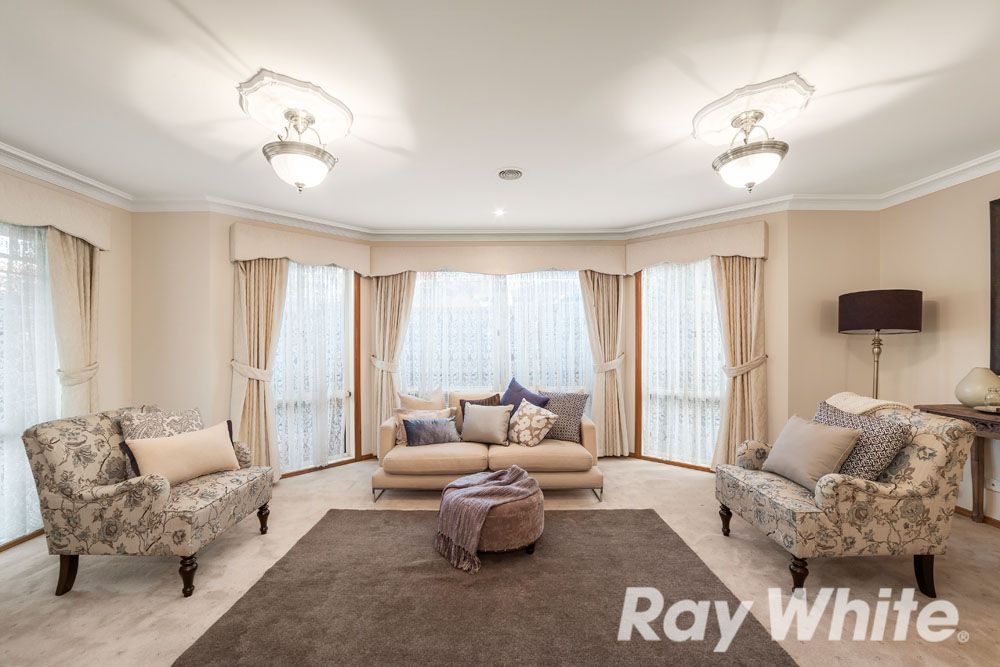 6 Waiora Close, Wantirna South, VIC 3152