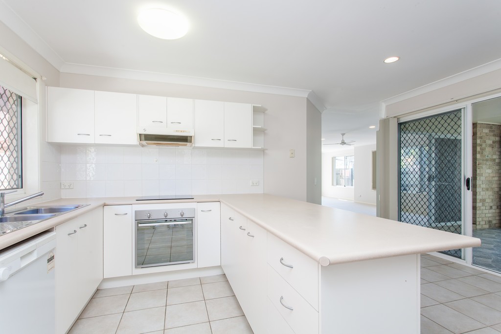 67 Mulgrave Cst, Forest Lake, QLD 4078