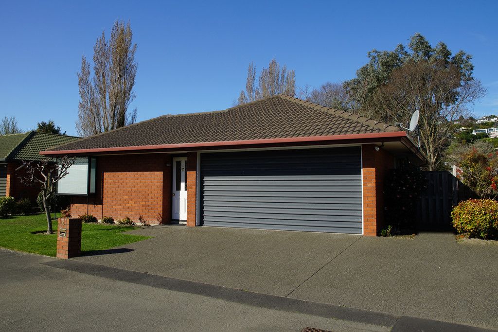 5 Castle Way, Beckenham, Christchurch City
