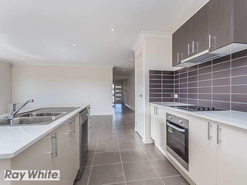 31 Mckee Crescent, MANGO HILL, QLD 4509