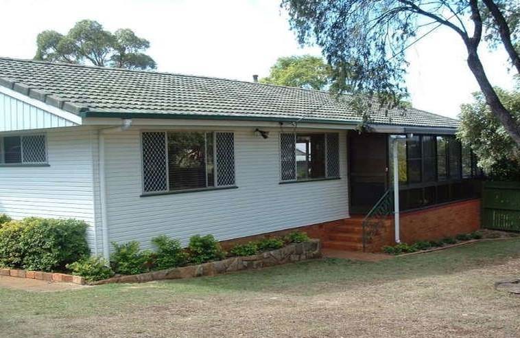 319 West Street, Harristown, QLD 4350