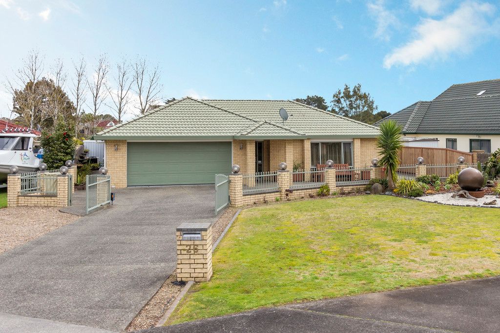 26 Trossach Place, Wattle Downs, Manukau City