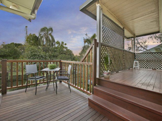 2 Jordan Street, Greenslopes, QLD 4120