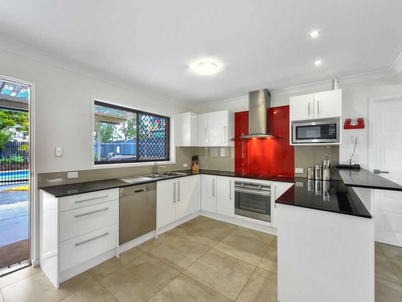 170 Trouts Road, Stafford Heights, QLD 4053