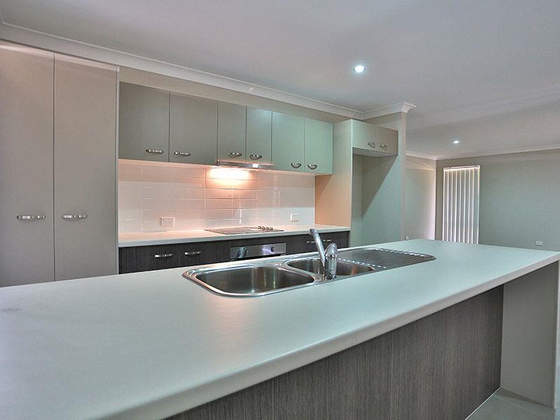 82 Cirrus Way, Coomera, QLD 4209