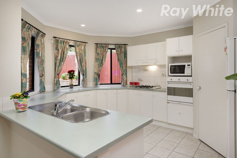 11 Carbine Place, Bundoora, VIC 3083
