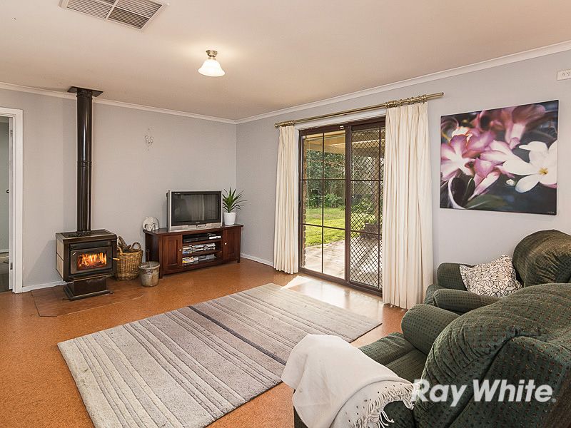 17 Wolf Avenue, Strathalbyn, SA 5255