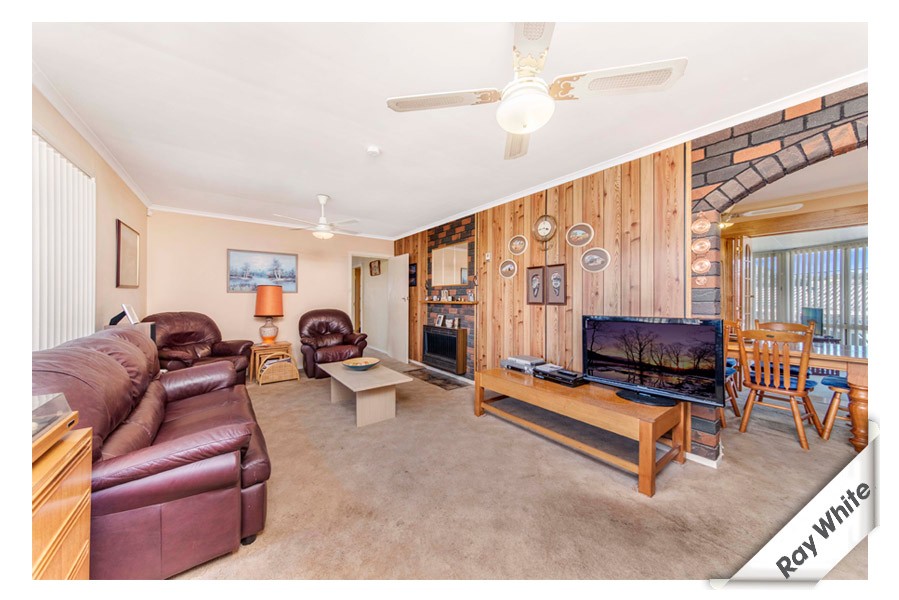36 Brownless Street, Macgregor, ACT 2615