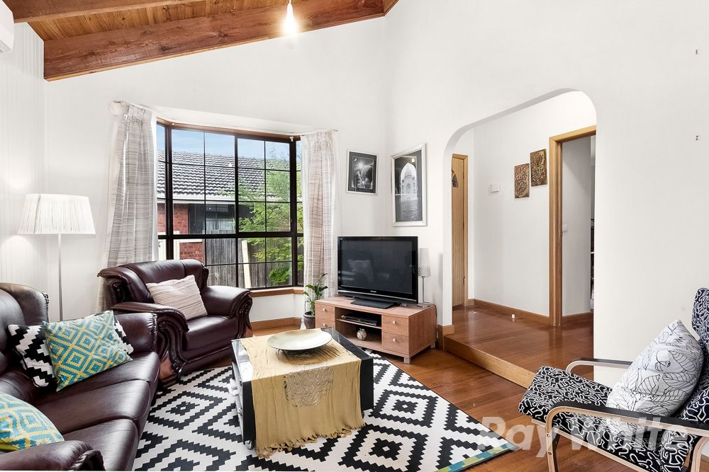 2/10 Selbourne Street, Coburg, VIC 3058