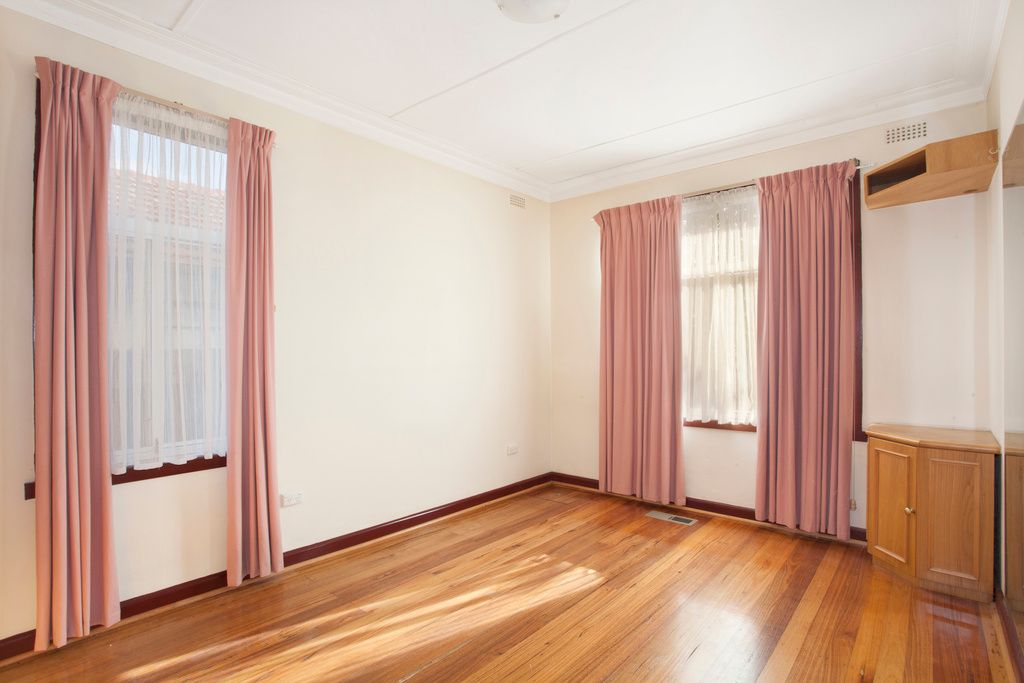 5 Sunderland Avenue, Ashburton, VIC 3147