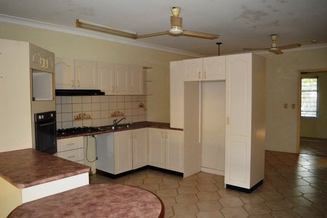 2/4 Chain Court, Woodroffe NT 0830