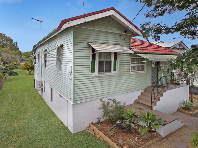 33 Burke Street, Coorparoo QLD 4151