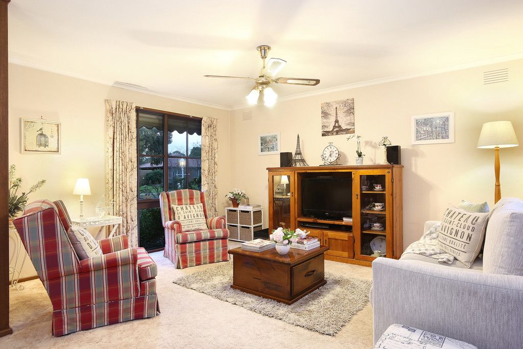 14 Edgewood Court, Wantirna South, VIC 3152