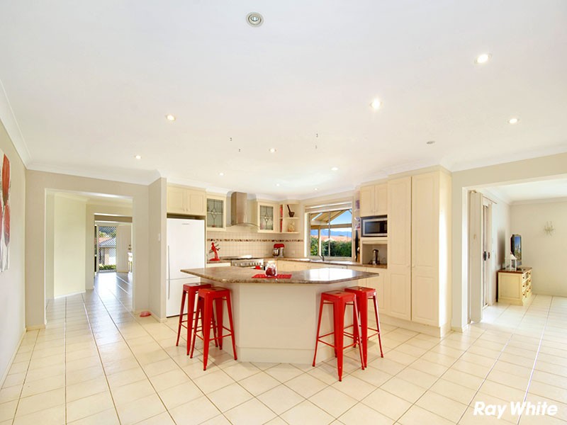 13 Wolfgang Road, Albion Park, NSW 2527