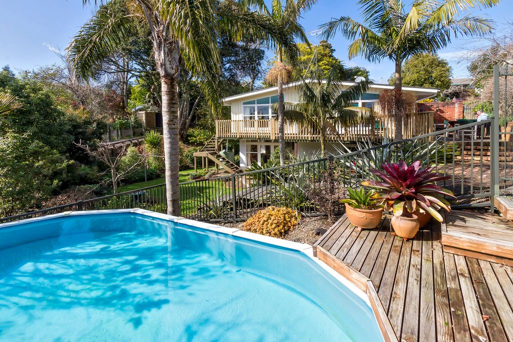 41 Evelyn Road, Cockle Bay, Manukau City