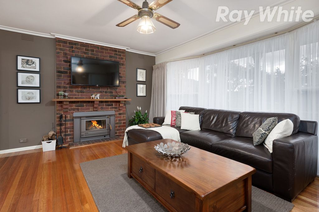 49 Moreton Crescent, BUNDOORA, VIC 3083