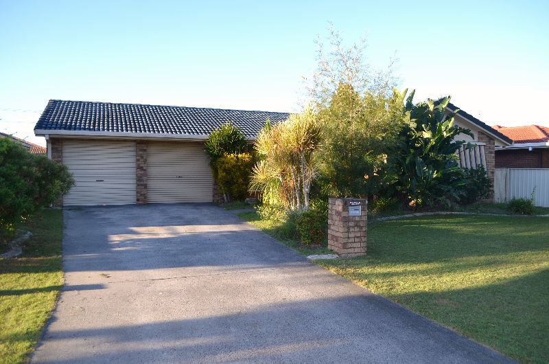 5 O'Gradys Lane, Yamba, NSW 2464