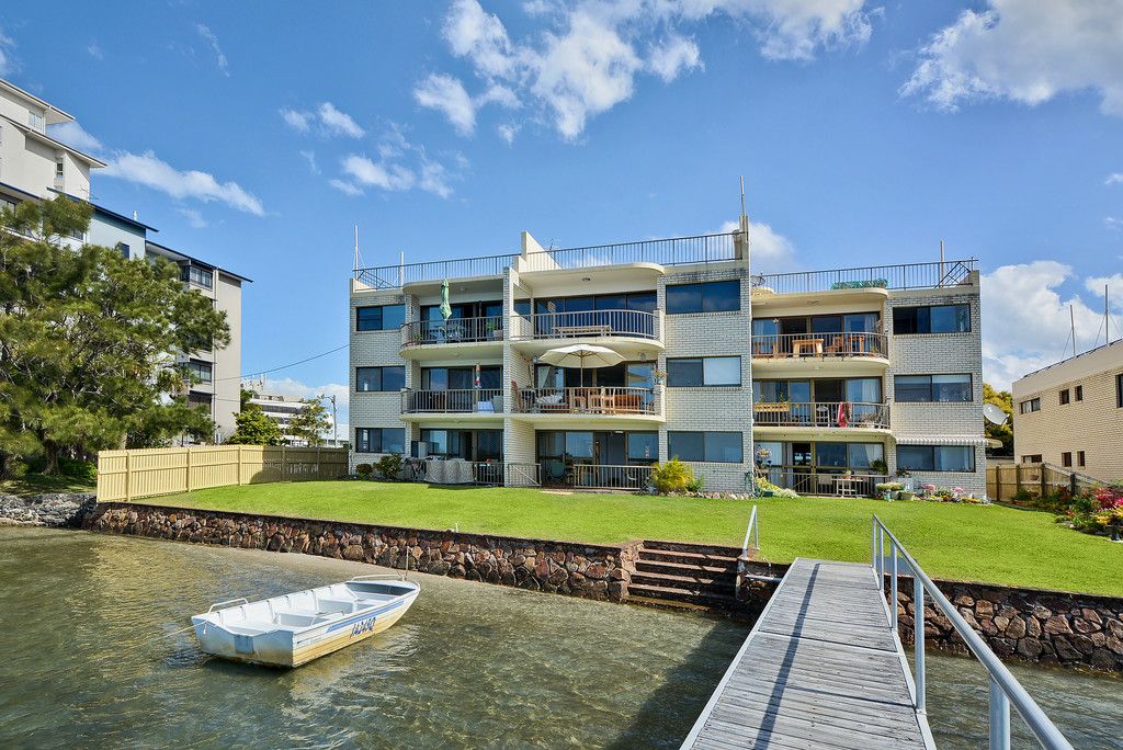 2/5 Wharf Street, Maroochydore, QLD 4558