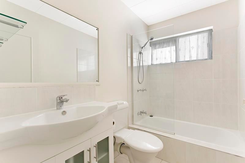 13/12 Patrick Lane, Toowong, QLD 4066