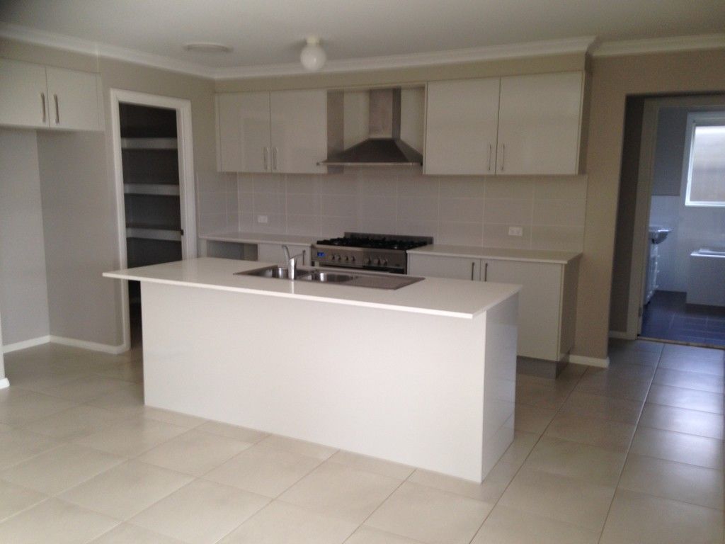 9 Hubble Street, Gregory Hills, NSW 2557