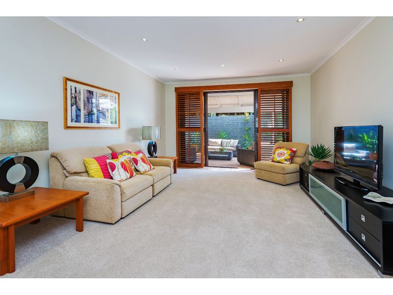 3 Firthshire Street, Mansfield, QLD 4122