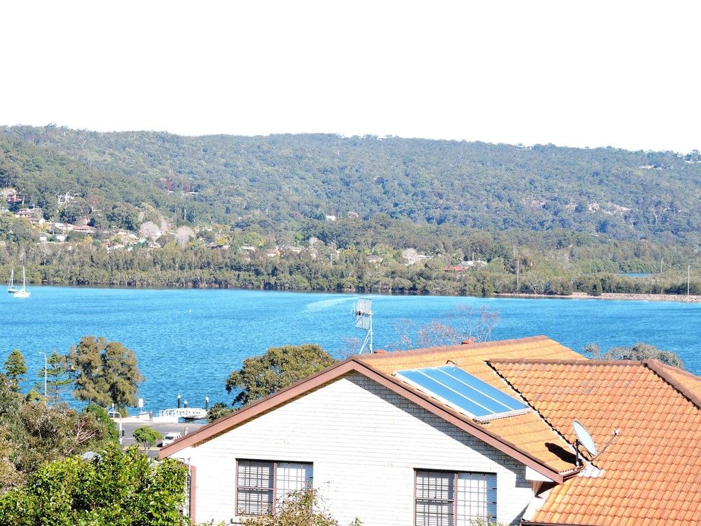 1 Joseph Lloyd Close, Gosford NSW 2250