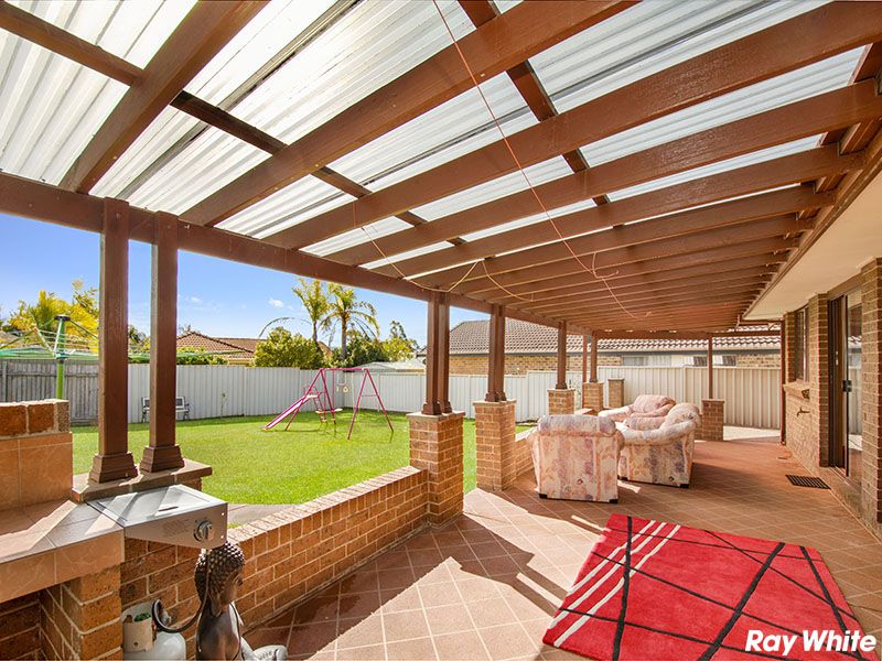 28 Charlotte Crescent, Albion Park, NSW 2527