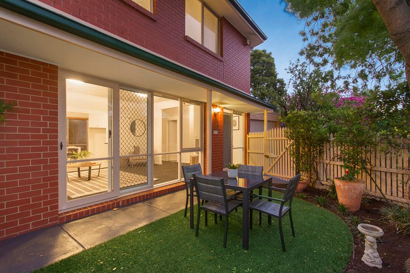 12 Lister Crescent, Shepparton