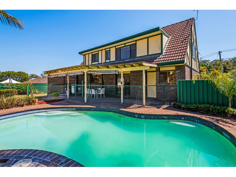 11 Columbia Court, Springwood QLD 4127