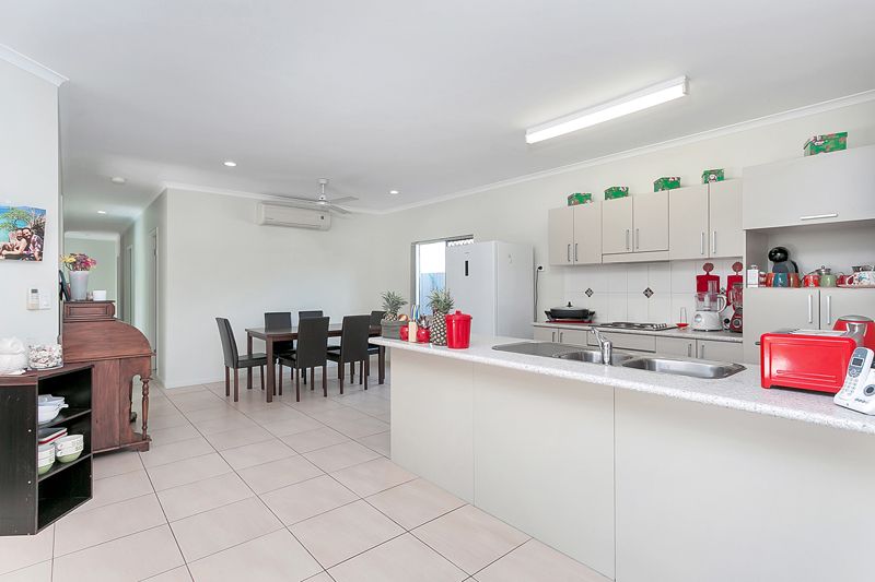 12 Totley Chase, Trinity Park, QLD 4879