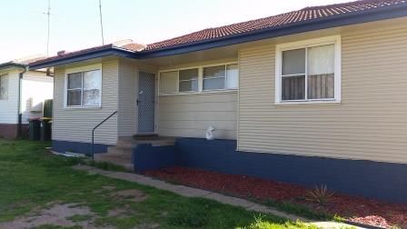 10 Porter Street, Parkes, NSW 2870