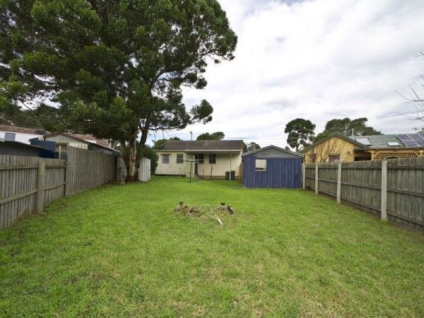 35 Hickory Crescent, Frankston North, VIC 3200