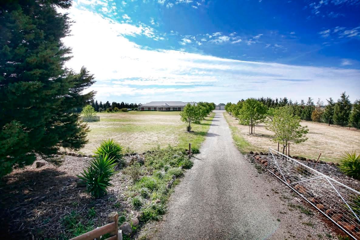 250 Emmersons Road, LOVELY BANKS, VIC 3213