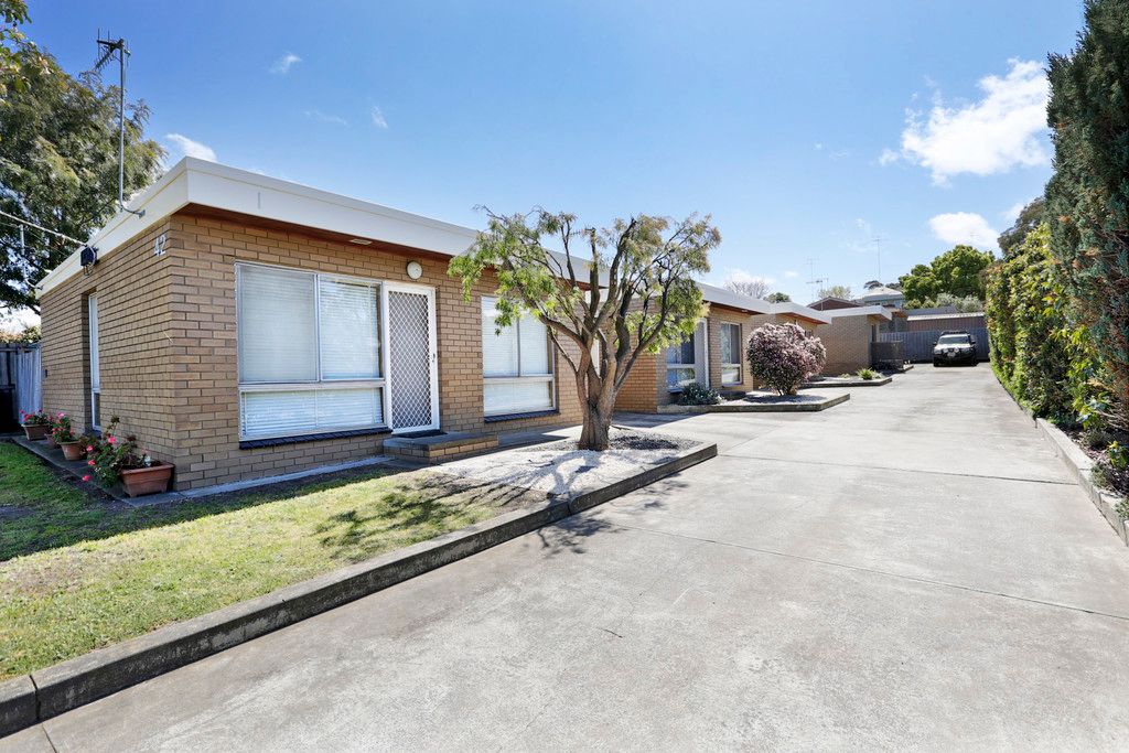 1-8/40-42 Buckingham Road, Newtown, VIC 3220