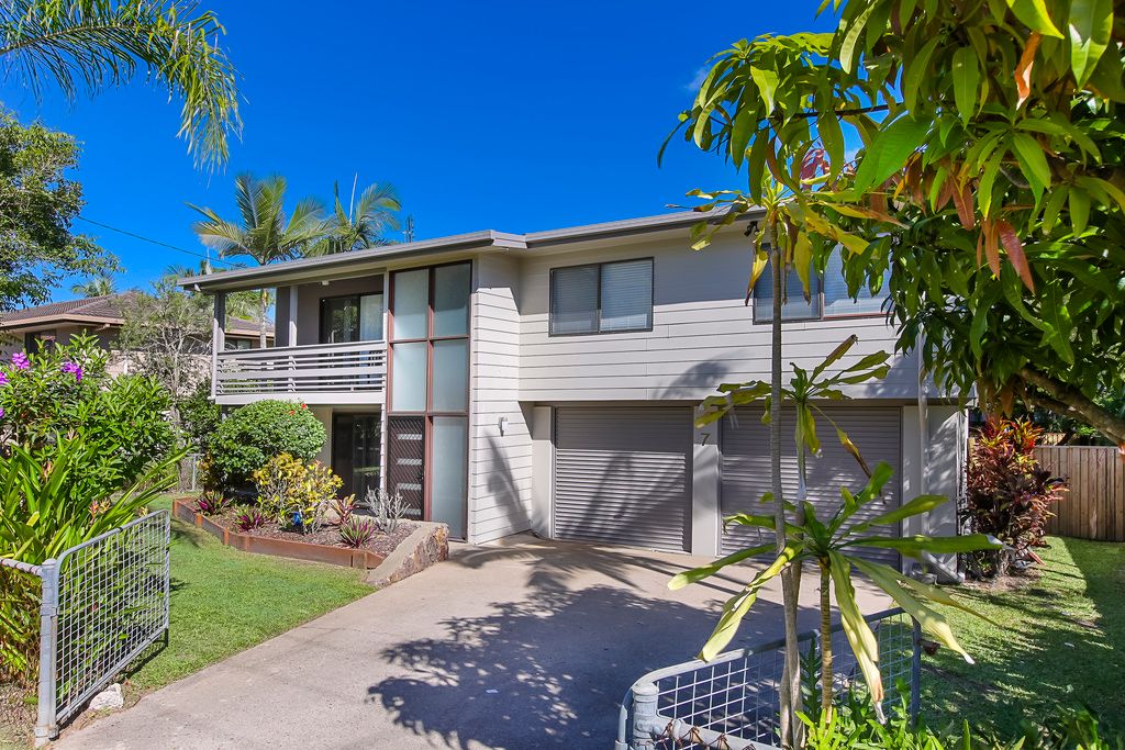 7 Anthony Avenue, Mooloolaba QLD 4557