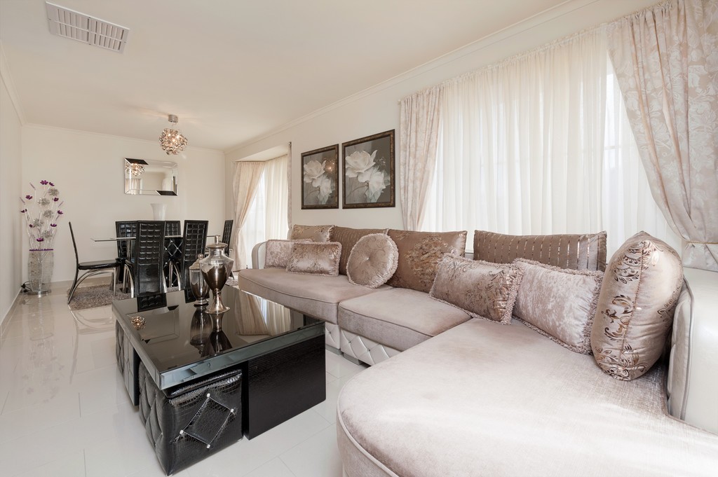 38 Farnborough Avenue, Craigieburn, VIC 3064