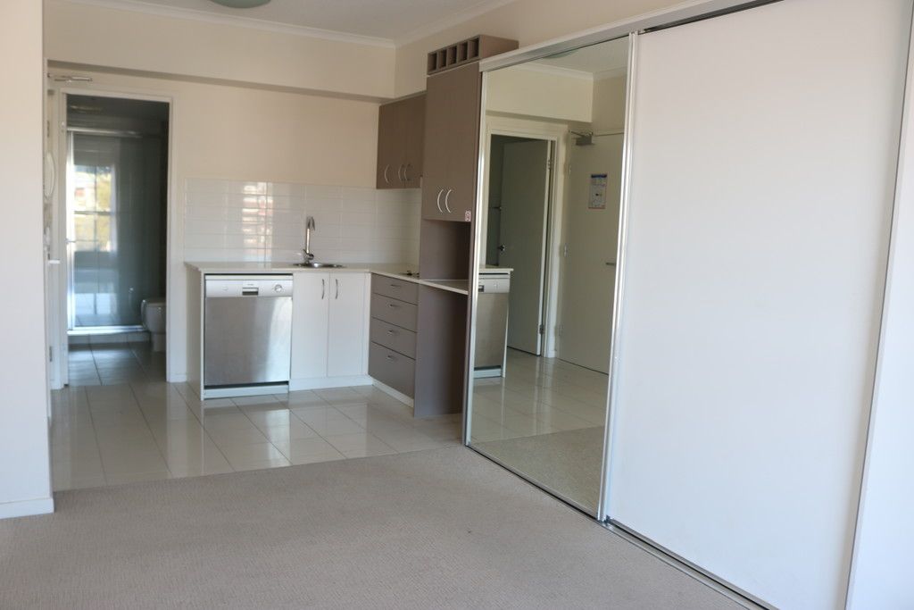 11/208B Ellenborough Street, Ipswich, QLD 4305