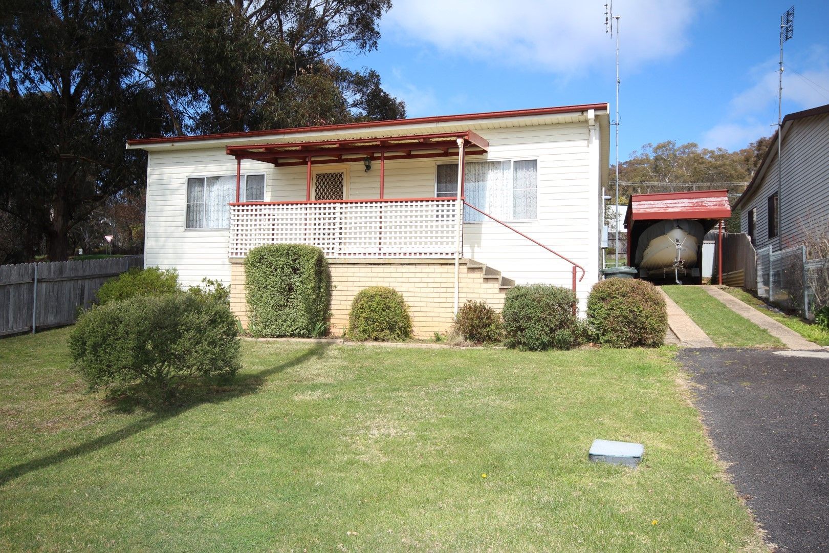 4 Buckley Crescent, Oberon NSW 2787