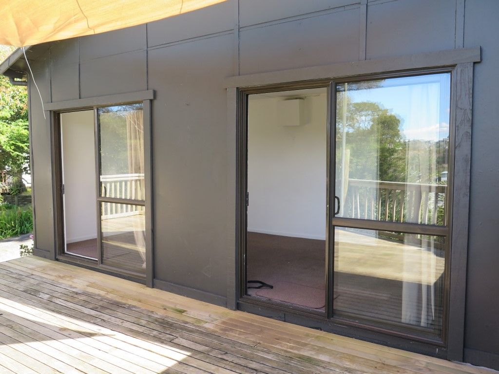 32 Cross Street, Raglan, Waikato District