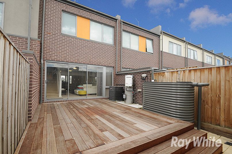 4 Bloom Avenue, Wantirna South, VIC 3152