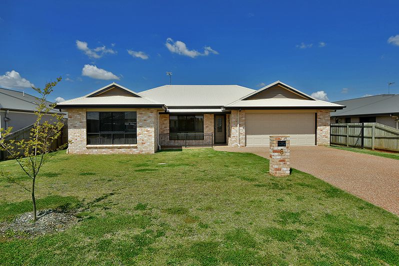 8 Graves Drive, Kearneys Spring QLD 4350