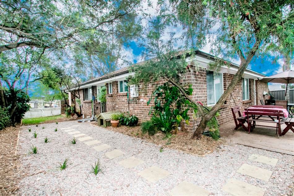 27 Greenbank Drive, Werrington Downs, NSW 2747