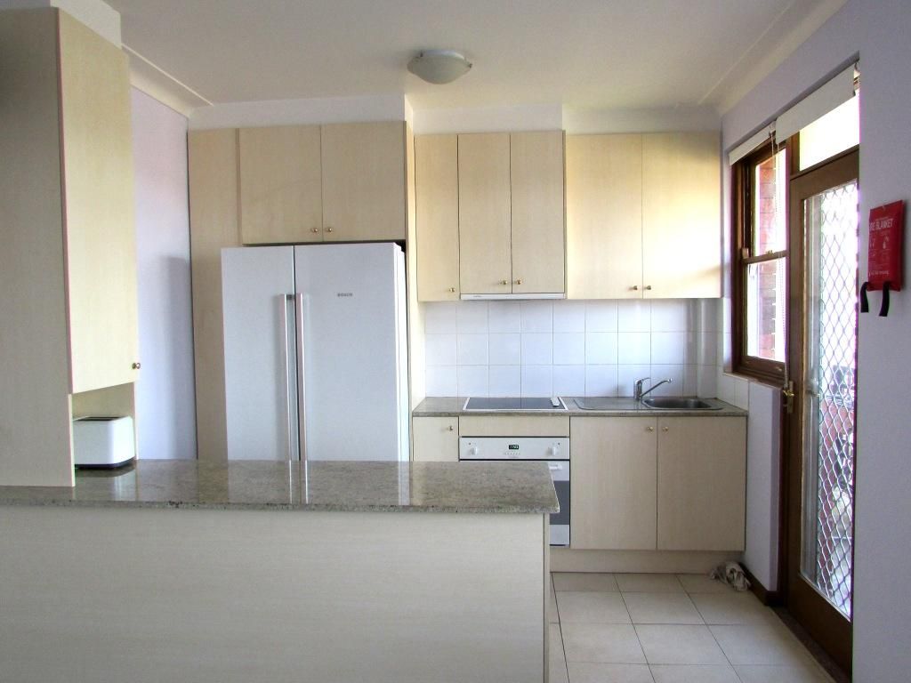 8/28 West Street, Hurstville, NSW 2220
