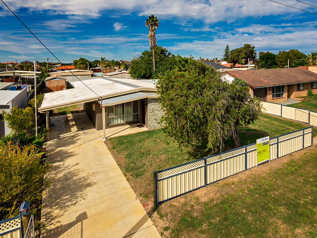 13 Maidstone Street, Mount Tarcoola, WA 6530