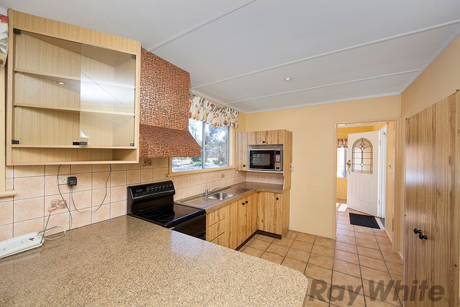 20 Lukela Avenue, Budgewoi, NSW 2262