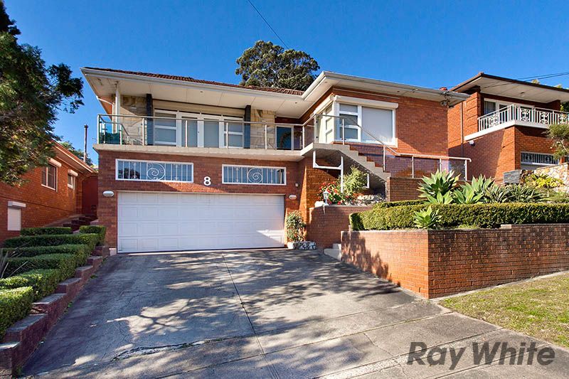 8 Irwin Crescent, Bexley North NSW 2207